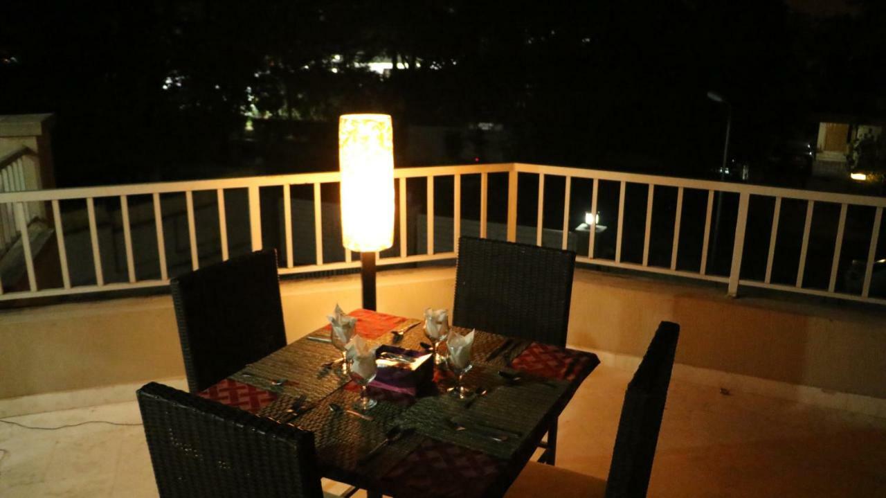 The Royal Manor Islamabad Exterior foto
